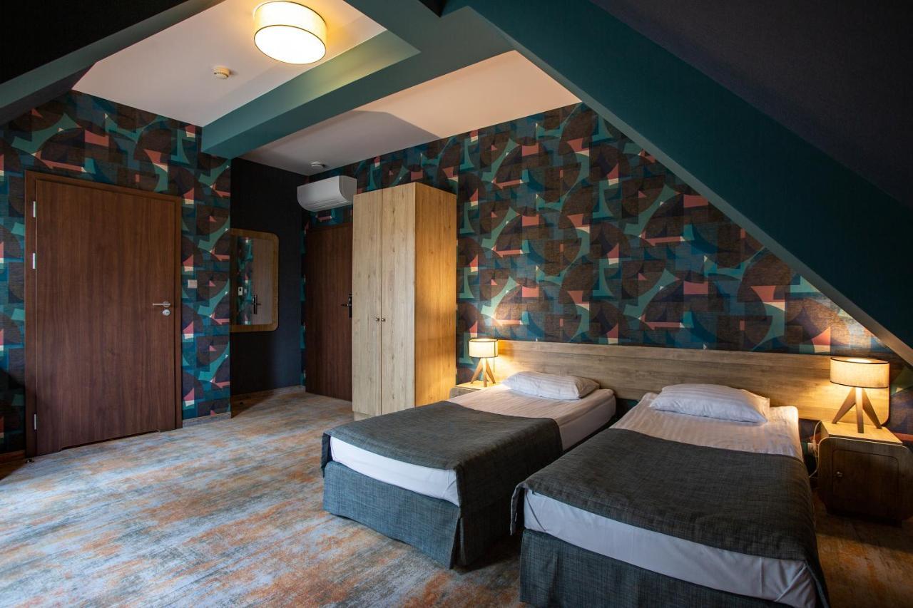 Hotel Styl 70 Pszczyna Extérieur photo