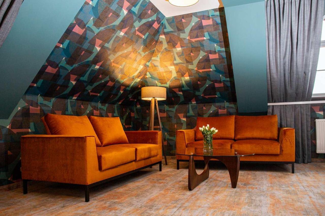 Hotel Styl 70 Pszczyna Extérieur photo