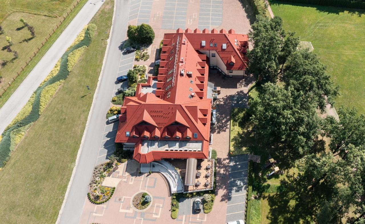 Hotel Styl 70 Pszczyna Extérieur photo