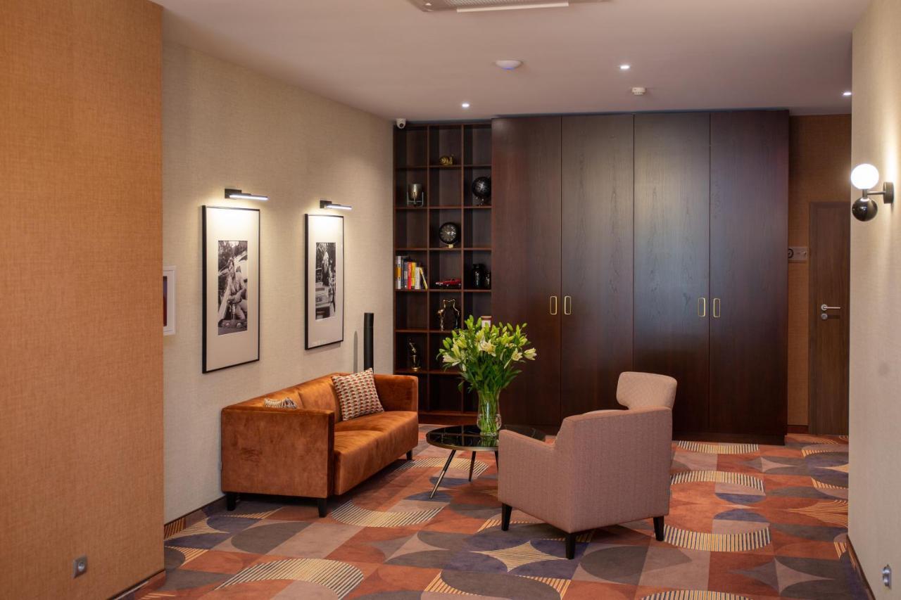 Hotel Styl 70 Pszczyna Extérieur photo